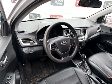 Hyundai Solaris, 2021г., передний привод, автомат