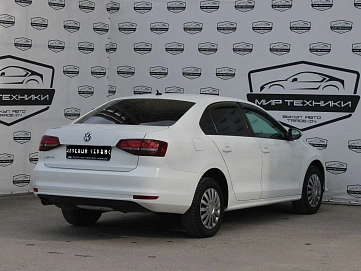 Volkswagen Jetta, 2016г, передний привод, автомат