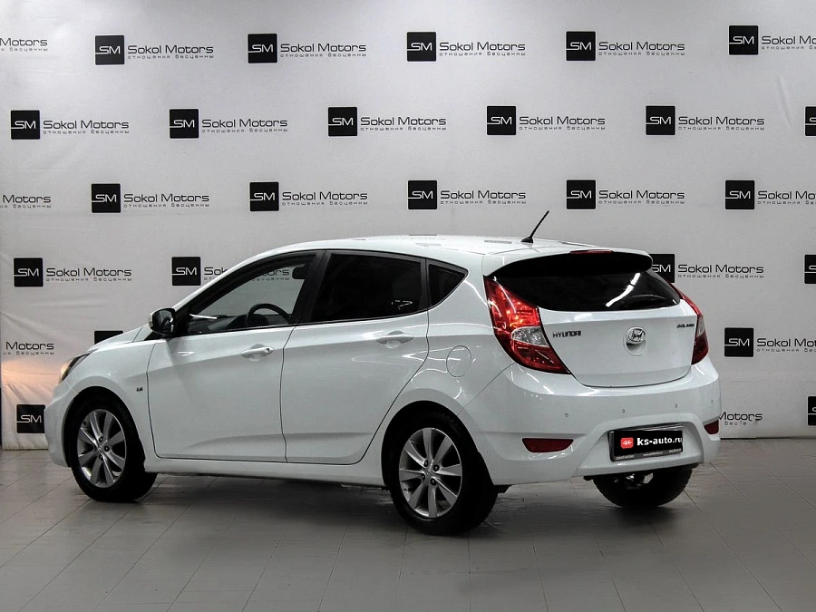 Hyundai Solaris, 2011г., передний привод, механика
