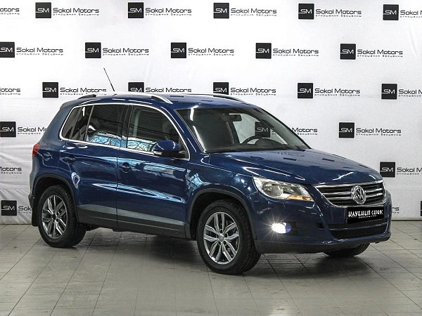 Volkswagen Tiguan, 2008г., полный привод, механика