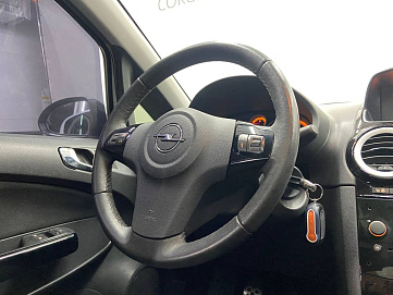 Opel Corsa, 2013г, передний привод, механика