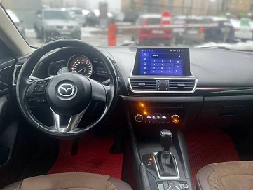 Mazda 3, 2013г, передний привод, автомат