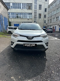 Toyota RAV4, 2019г, полный привод, автомат