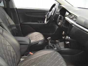 Kia Rio, 2017г, передний привод, механика