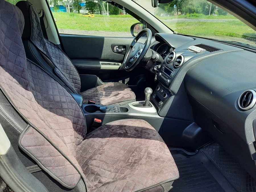Nissan Qashqai, 2013г., передний привод, механика