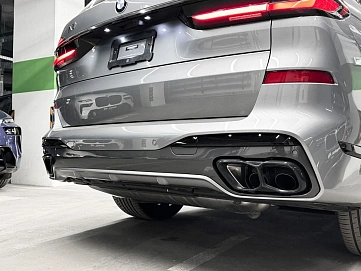 BMW X7, 2023г, полный привод, автомат