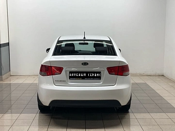 Kia Cerato, 2011г, передний привод, автомат