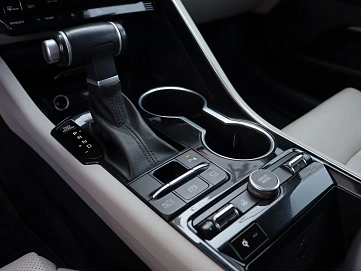 Kia K5, 2020г, передний привод, автомат