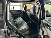 Volkswagen Tiguan, 2010г., полный привод, механика