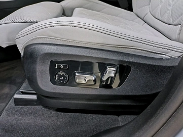 BMW X5, 2025г, полный привод, автомат
