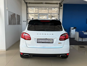 Porsche Cayenne, 2012г, полный привод, автомат