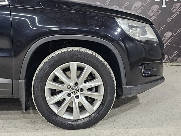 Volkswagen Tiguan, 2011г, полный привод, автомат