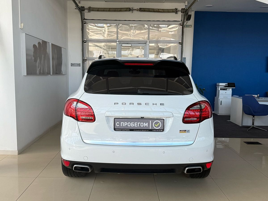 Porsche Cayenne, 2012г., полный привод, автомат