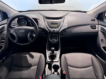 Hyundai Elantra, 2013г, передний привод, механика