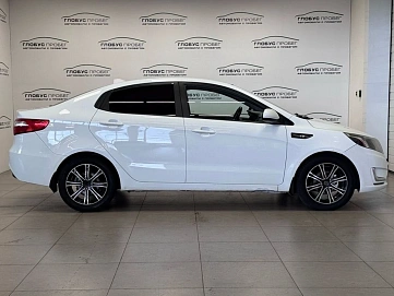 Kia Rio, 2012г., передний привод, автомат