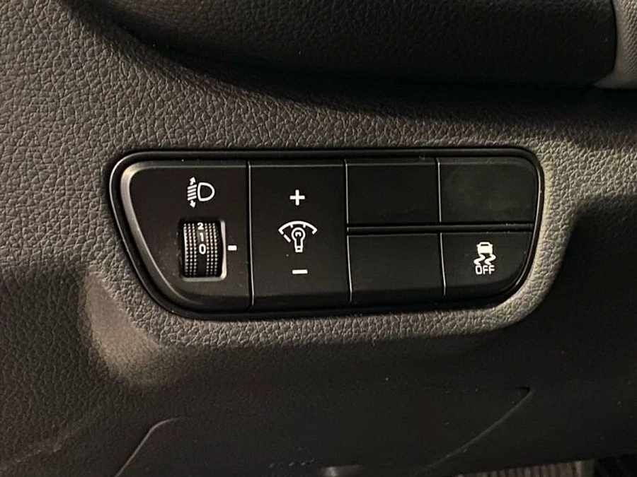 Kia Seltos, 2020г., передний привод, автомат