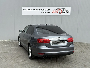 Volkswagen Jetta, 2014г, передний привод, робот