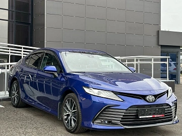 Toyota Camry, 2021г, передний привод, автомат