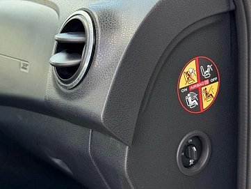 Renault Logan, 2019г, передний привод, автомат