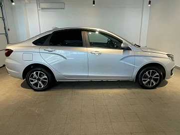Lada (ВАЗ) Vesta, 2023г, передний привод, механика