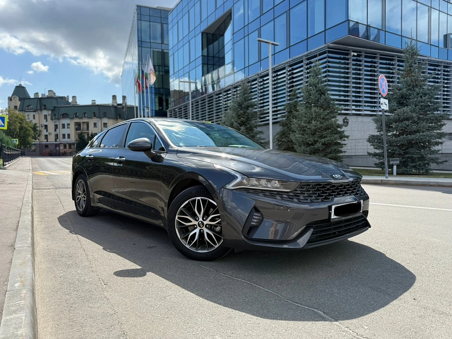 Kia K5, 2021г., передний привод, автомат