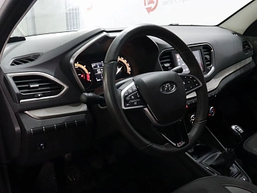 Lada (ВАЗ) Vesta, 2023г, передний привод, механика