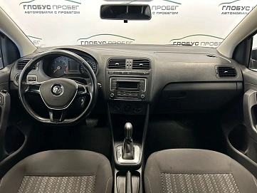 Volkswagen Polo, 2015г, передний привод, автомат