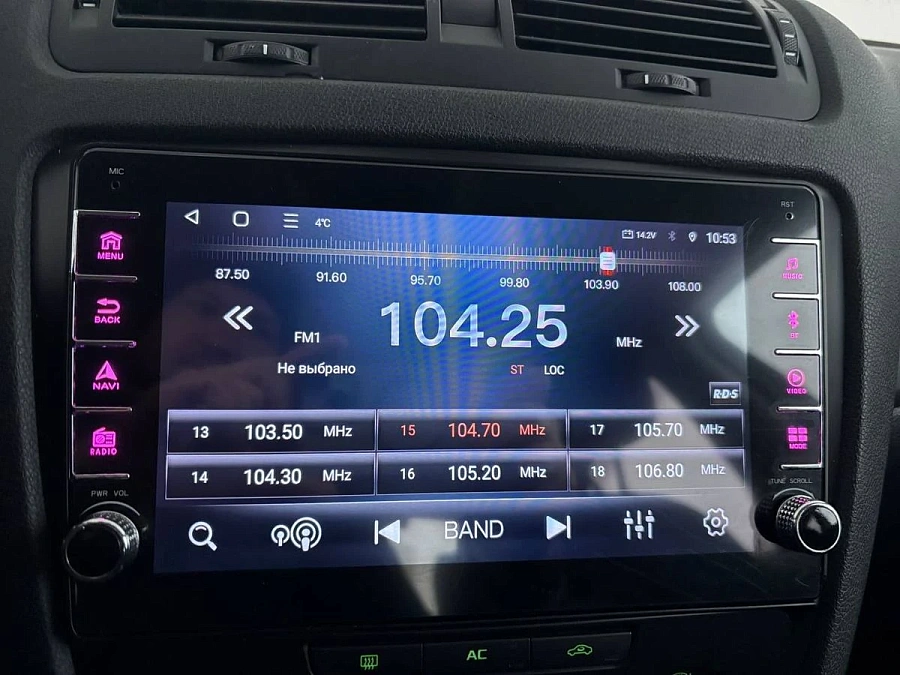 Skoda Octavia, 2012г., передний привод, механика