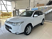 Mitsubishi Outlander, 2012г., полный привод, вариатор