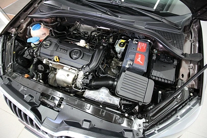 Skoda Yeti, 2015г., передний привод, робот