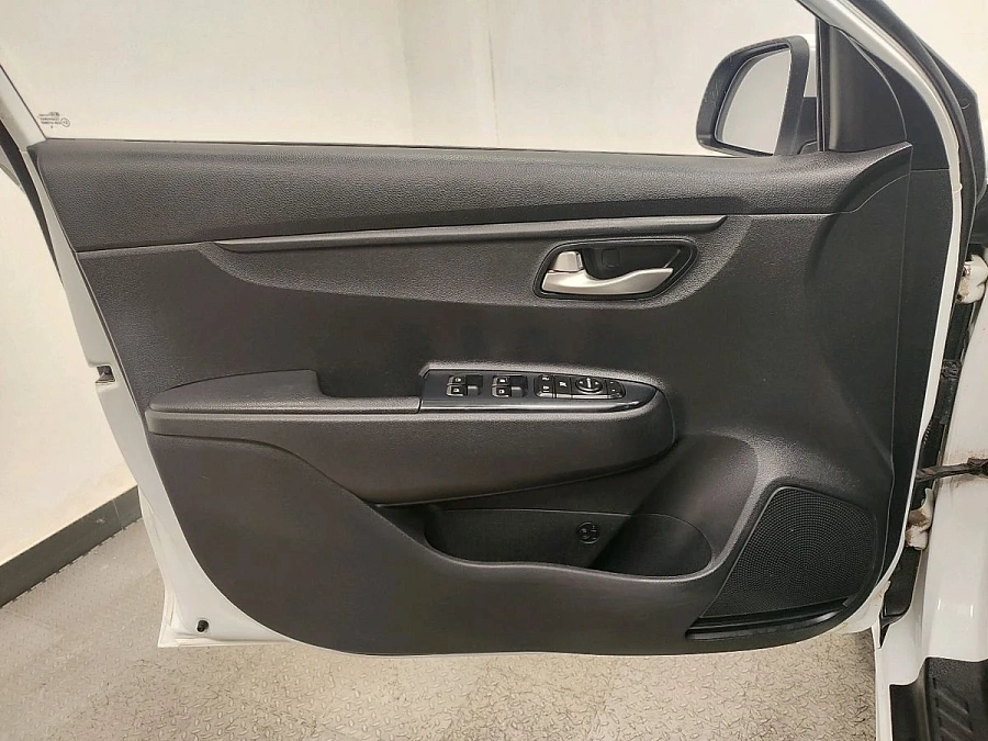 Kia Rio, 2019г., передний привод, механика