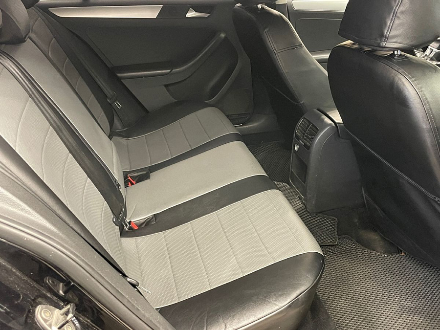 Volkswagen Jetta, 2012г., передний привод, автомат