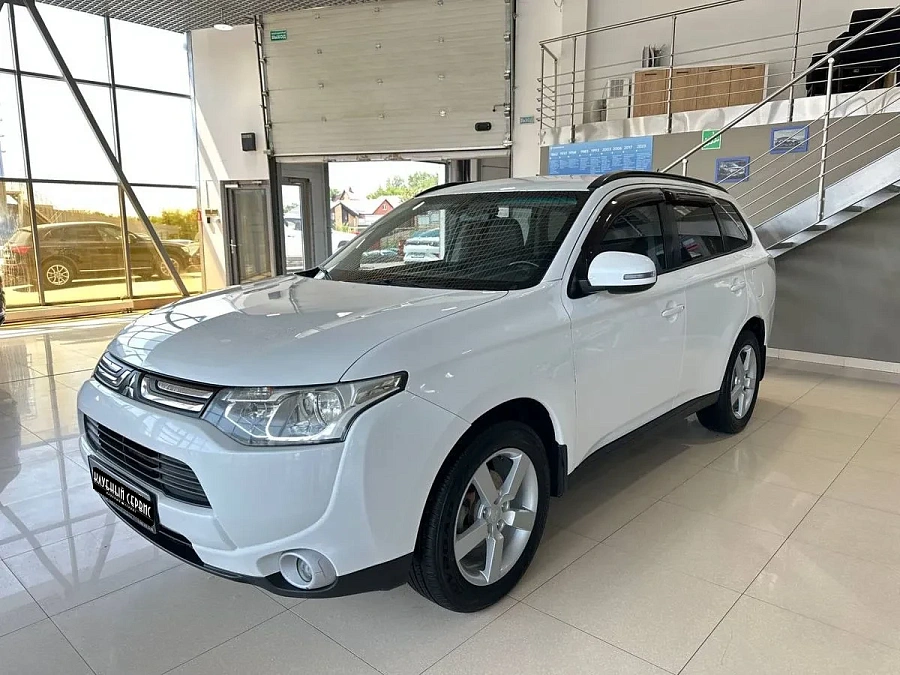 Mitsubishi Outlander, 2012г., полный привод, вариатор