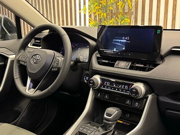Toyota RAV4, 2024г, полный привод, вариатор