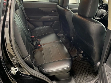 Mitsubishi Outlander, 2018г, полный привод, вариатор