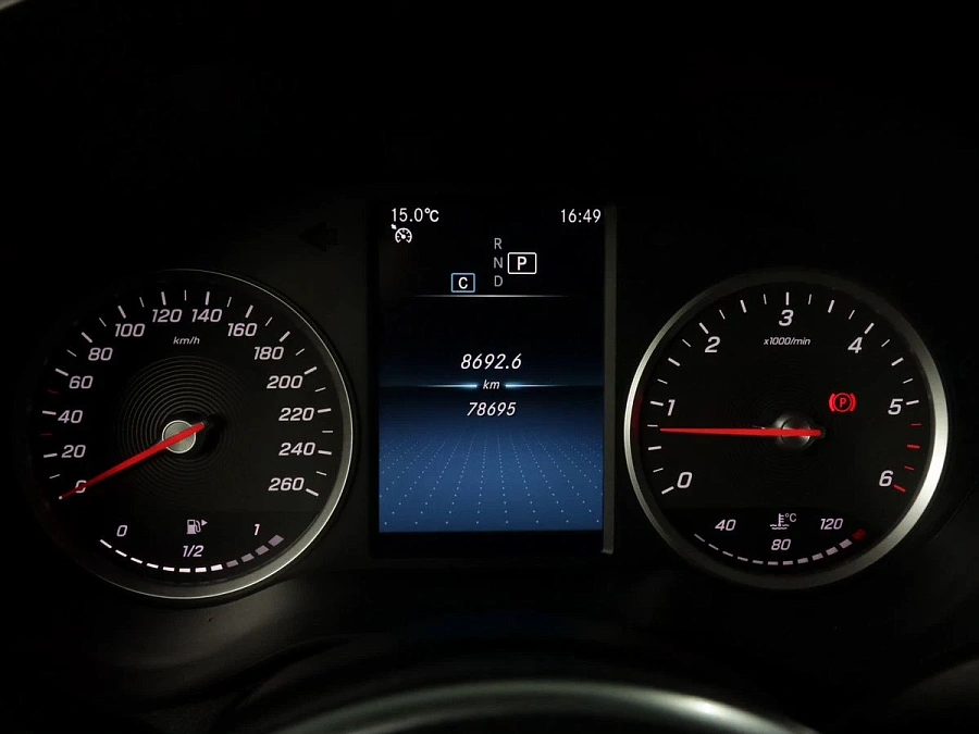 Mercedes-Benz GLC, 2022г., полный привод, автомат