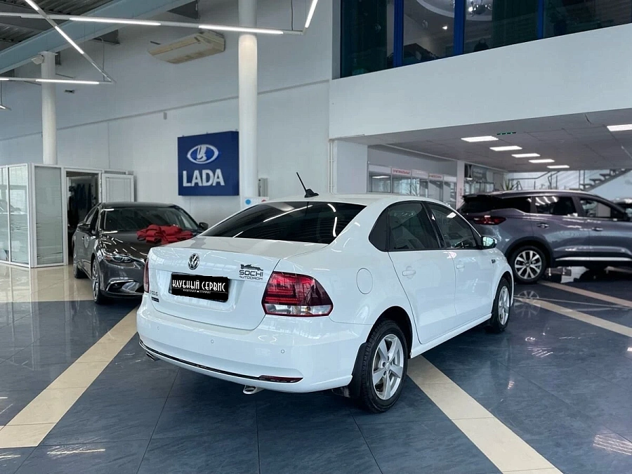 Volkswagen Polo, 2018г., передний привод, механика