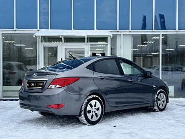 Hyundai Solaris, 2015г, передний привод, механика