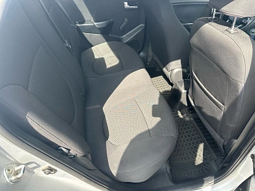 Kia Rio, 2012г, передний привод, механика