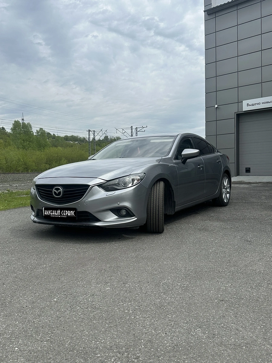 Mazda 6, 2014г., передний привод, автомат
