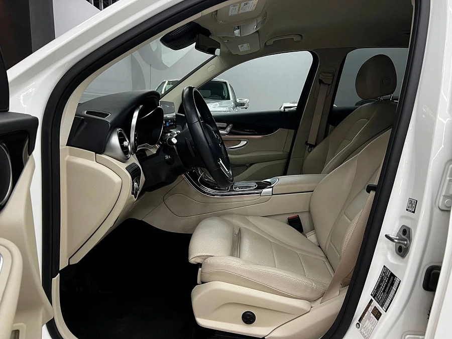 Mercedes-Benz GLC, 2022г., полный привод, автомат