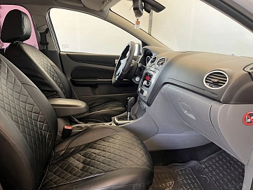 Ford Focus, 2011г, передний привод, автомат