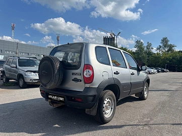 Chevrolet Niva, 2015г, передний привод, механика