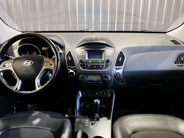 Hyundai ix35, 2013г, передний привод, автомат