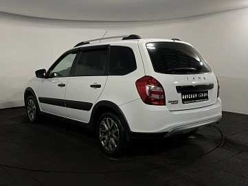 Lada (ВАЗ) , 2022г., передний привод, механика