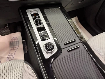 Volkswagen Tavendor, 2025г, полный привод, робот