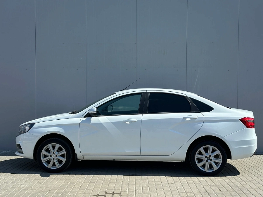 Lada (ВАЗ) Vesta, 2022г., передний привод, механика
