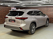 Toyota Highlander, 2025г., полный привод, автомат