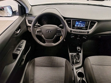 Hyundai Solaris, 2021г, передний привод, автомат