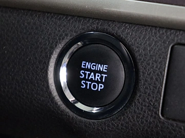 Toyota Harrier, 2016г, передний привод, вариатор